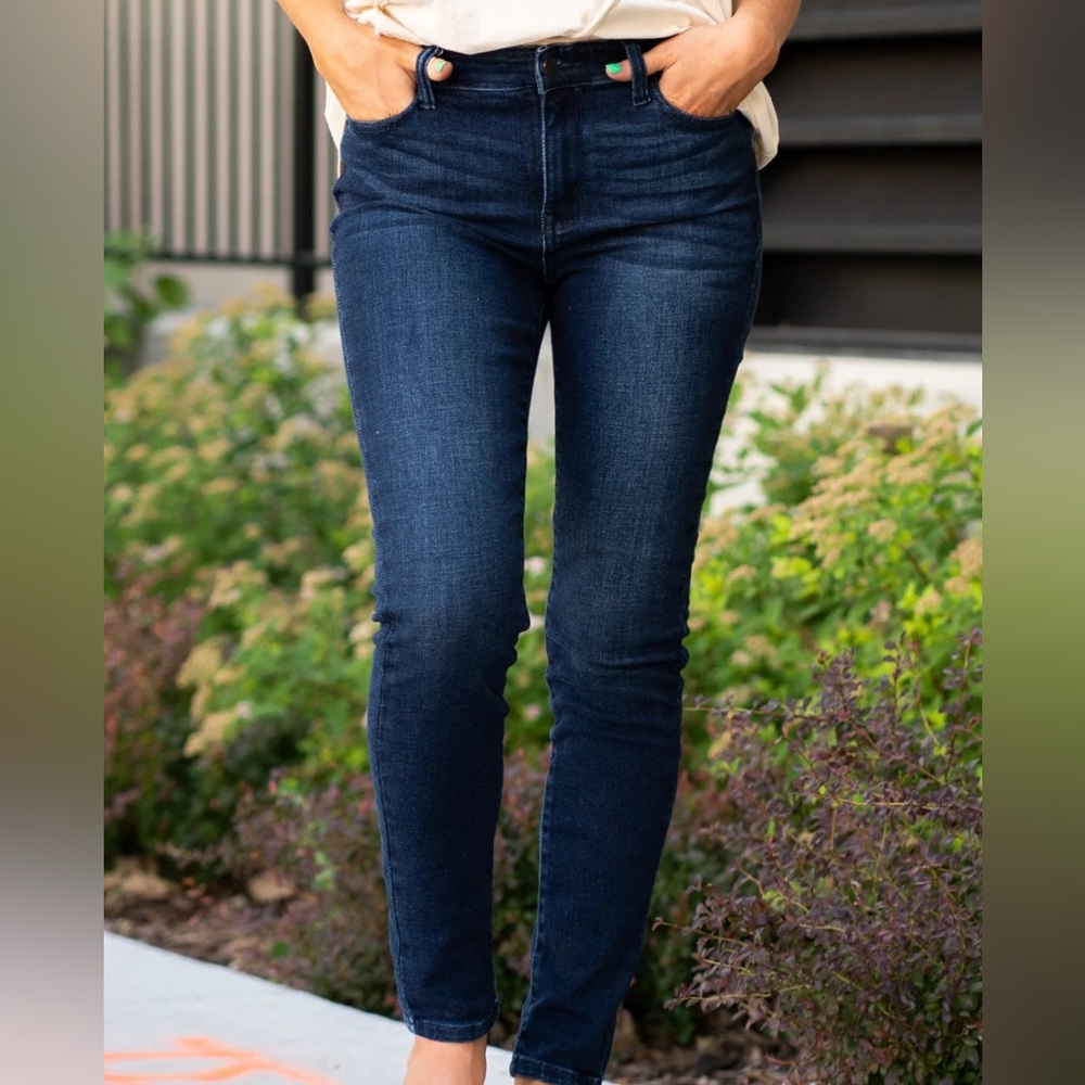 Judy Blue ASPEN HIGH RISE SKINNY JEANS